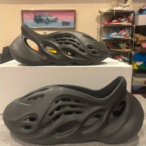 yeezy foam runner size 8